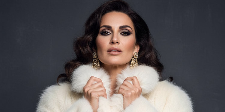 Mäntel aus Kunstpelz 2025