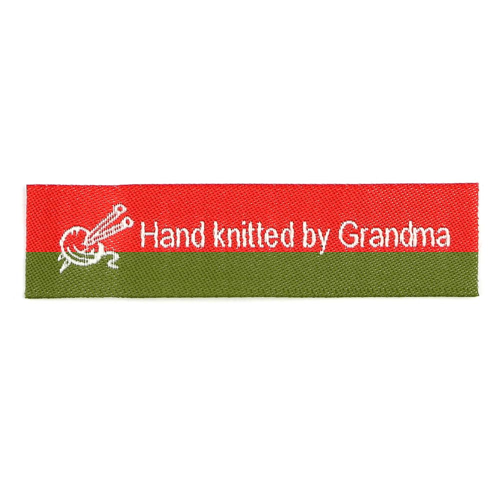 Webetiketten - Hand knitted by Grandma